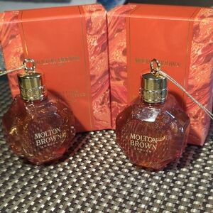Molton Brown Fiery Orange Body Wash Duo